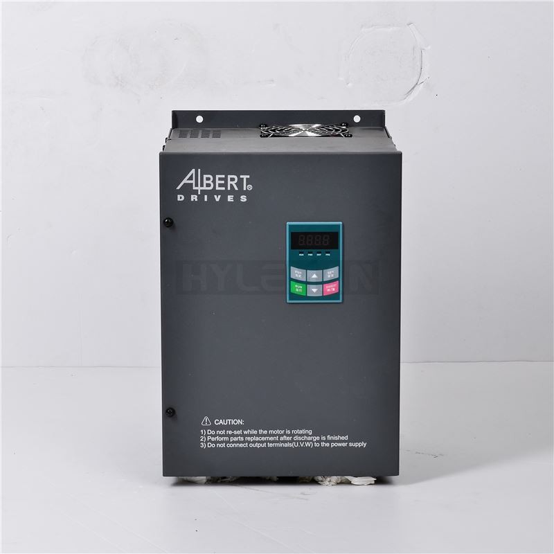 Servomotor hydrolig mewn system reoli